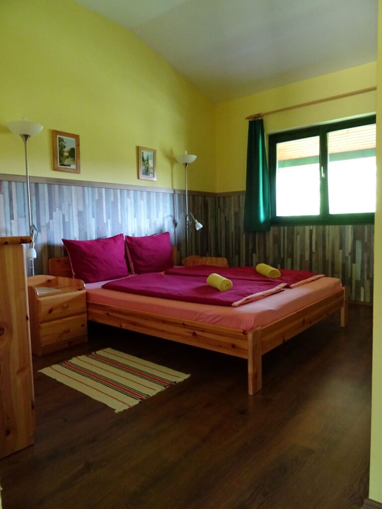 Kisrejtek Vendégház – Fenyő apartman- 2 fős