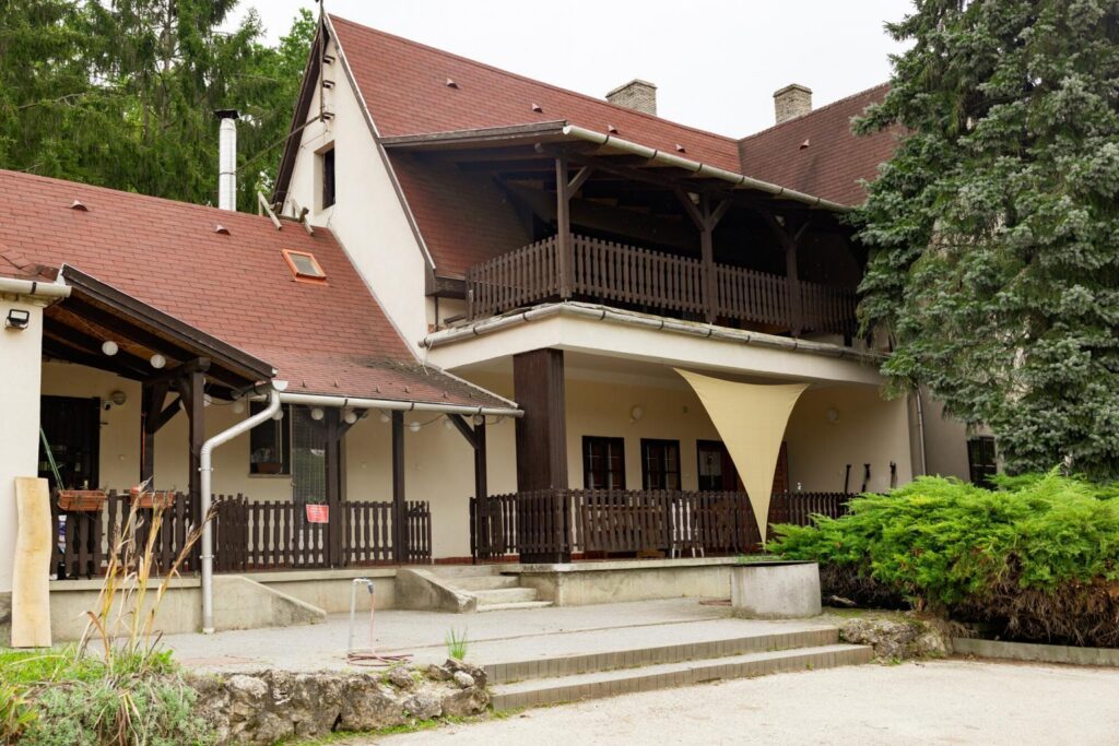 Koldusszállási Vadászház- Teljes Ház (8 fő részére, 5 szoba)