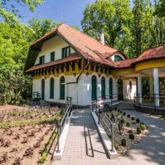 Tiszaigari Arborétum Kulcsosház