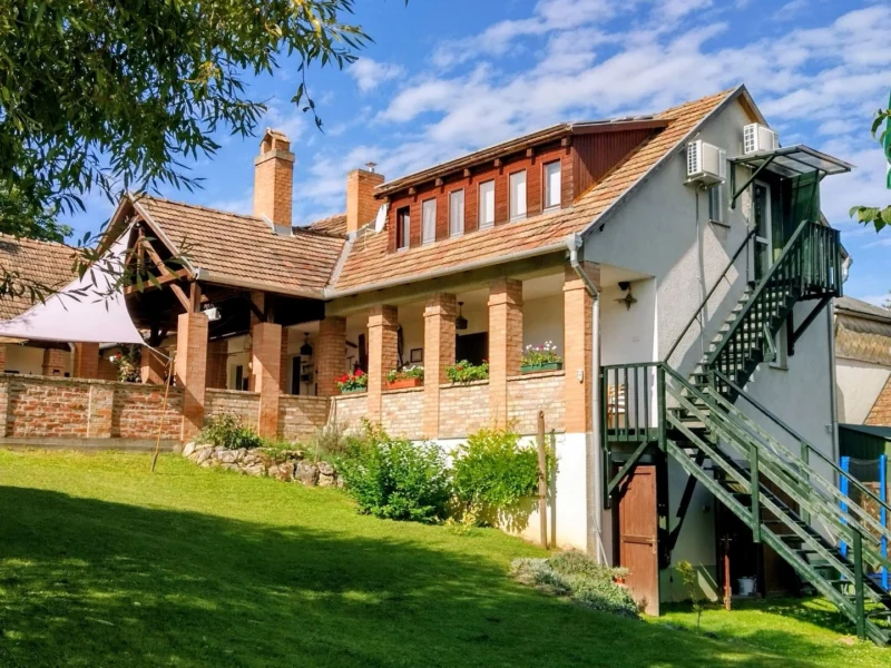 Molnár Porta